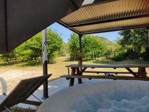 Appartements Villa dans la foret provencale : photos des chambres