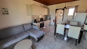 Filippos Apartments "Apartment 2"