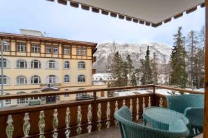 St Moritz 2bedr apt parking lake view