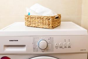 Nellys Place garden house 1