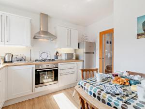3 Bed in Newton Ferrers 90945