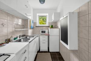 Kruczkowskiego Apt - Balcony, Top Location - by Rentujemy