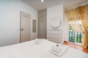 Retreat with sea view #1973