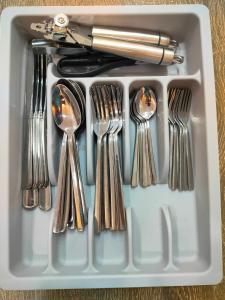 EverGlades Balcony Suites Baguio - Premium Suite View Balcony Dining 2BR 2CR