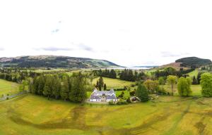 Argyll Farmhouse-Idyllic Setting-Sleeps10