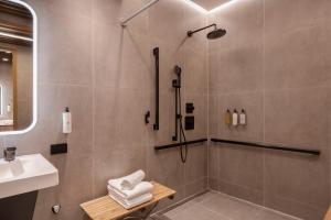 Sleepover - Lima Airport, the only in-terminal sleep pods