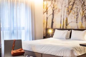 Superior Queen Suite room in Novotel Suites Colmar Centre