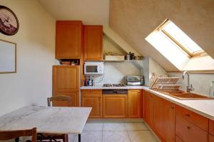 Grand T2 centre historique d Amboise-bords de Loire