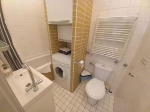 Angela Duplex Apartment at Opera