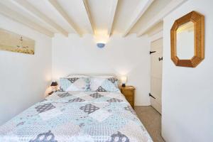 Host & Stay - Pebble Cottage