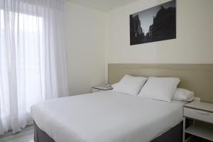 Double Room room in Hotel Vigo Plaza