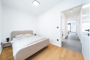 Flex SelfCheckIns 183 - Zagreb - 3 Bedrooms - Parking - Balcony