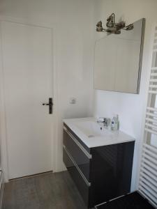Villas Villa avec piscine entre Marseille et Cassis : Villa 3 Chambres