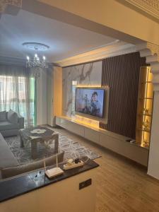 Charming Two-Bedroom Apartment in Marrakesh Gueliz