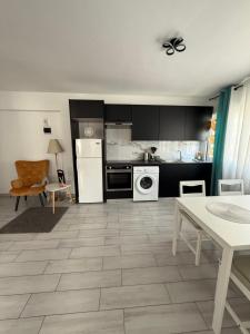 Kypa rooms 50 steps to the beach