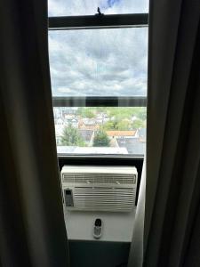 Sunny Jersey City 1BR, 25 min to NYC, 15min to EWR, King Bed, Hammock & Park Views