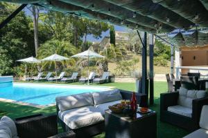 Le Mas de lAlliance - 12 p - Air Cond - private Pool - near Grignan