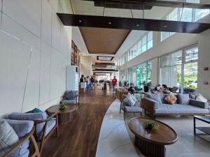 Lazuli Elegant Studio Condo Unit