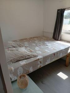 Campings Mobil-Home avec piscine et jardin 1500 m2 : photos des chambres