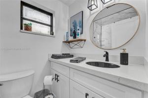 Family Luxury Rentals - 1111