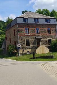 L'Eaubergerine - 4hvězdičkové hotely ve městě Herbeumont