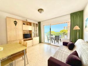 Maria Cristina Poniente