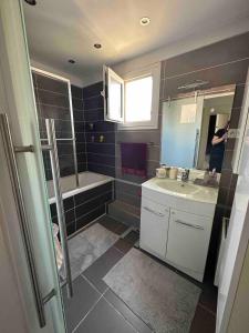 Appartements Oasis Cotiere : photos des chambres