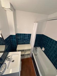 Appartements Appartement cosy en plein centre ville de Hyeres : photos des chambres