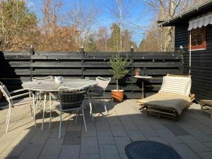 Cozy 60S Summer House Next To Korevlerne