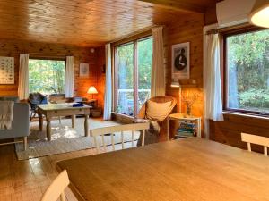 Cozy 60S Summer House Next To Korevlerne