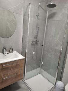 Zakochani w Dębinie