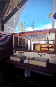 Banja Amani Lodge Mafía Island