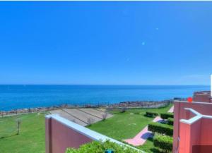 Studio - stunning sea view