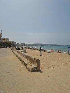 Familienfreundliches Beach Apartment Tanger Malabata Direkt am Meer
