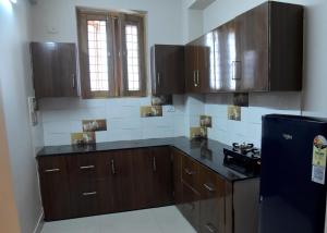 Nilay Peaceful & Independent Couple Friendly