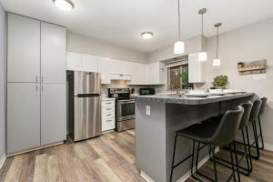 Breathtaking Condo in the Heart of Old Town