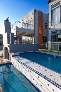 Mi Casa Su Casa Dullstroom luxury family Villa 12 sleeper