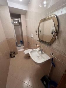 Shengjin Seaside Apartment Top floor