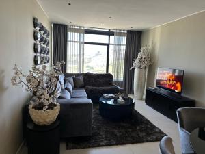 Hilton City Center Apartment