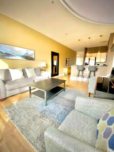 Allura Gaslamp Condo - Office Pool Gym & Parking