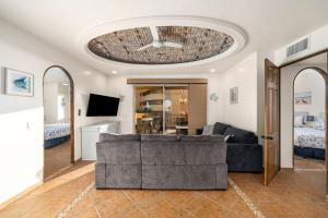 Bella Sirena 2BR 2BA 3rd Floor Ocean View B301