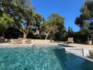 Maison de bord de mer sur la Cote dAzur