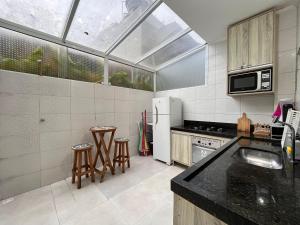 Apartamento a 200 metros da Praia do Sapê em Ubatuba-SP