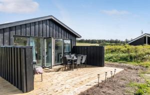 Amazing Home In Løkken With Wifi