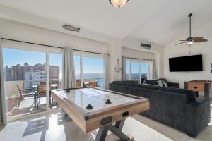 Las Palmas 4BR 4BA Penthouse OV 701