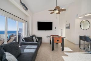 Las Palmas 4BR 4BA Penthouse OV 701