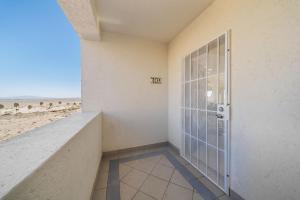Las Palmas 4BR 4BA Penthouse OV 701