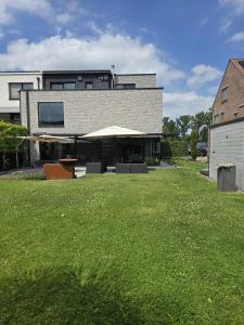 Tomorrowland Crib in de buurt van Boom