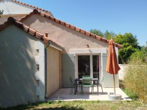 Appartements Au son de l-eau : Maison 1 Chambre