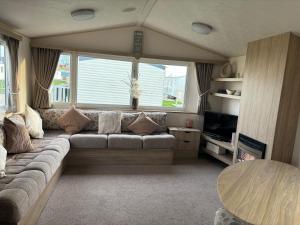 Luxury Hot tub breaks at Sunnymede, Ingoldmells